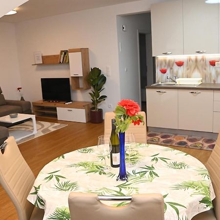 Apartments Mak Моравське Топлице Екстер'єр фото